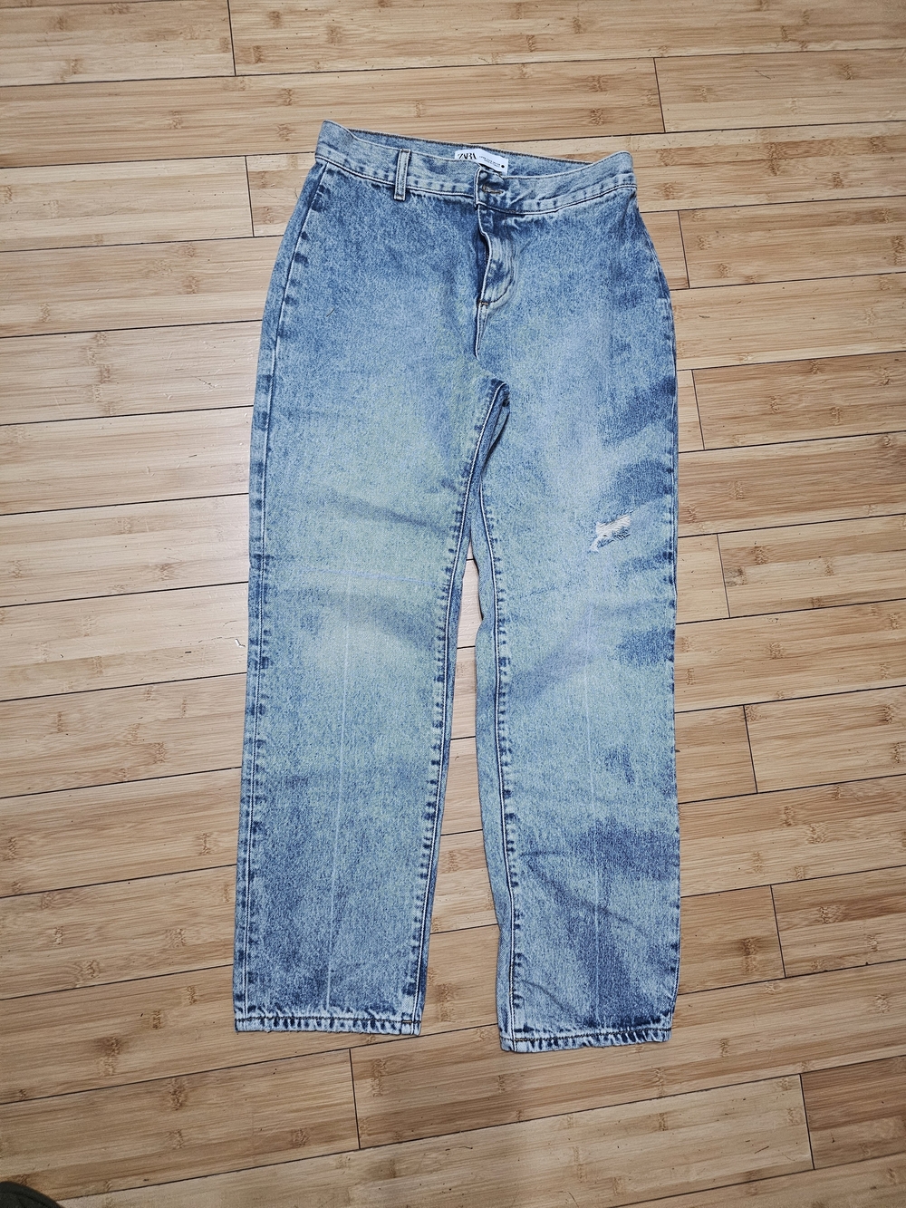 Zara Light Blue Washed Straight-Leg Jeans